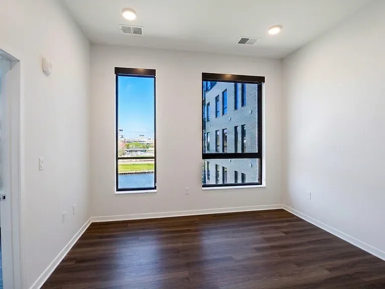 River Place Lofts — Photo 60