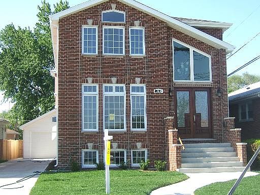1st image of 10009 W Belle Plaine Ave