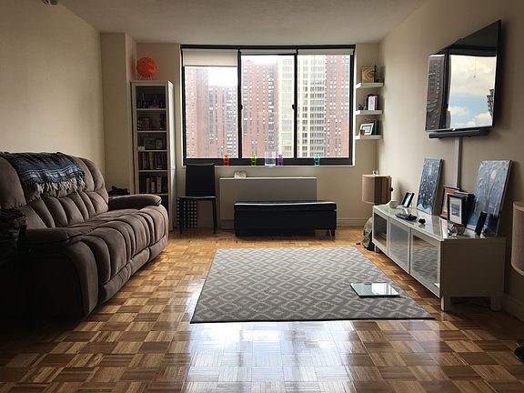 2nd image of 215 E 95th St APT 18G