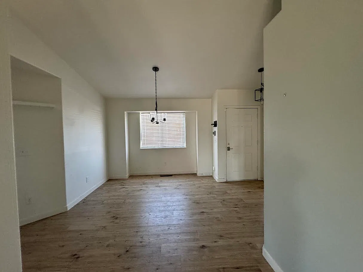 3 bed, 1656 sqft, $2,500 — Photo 4