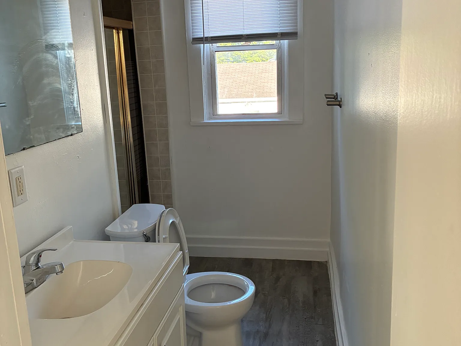 314 Forest St — Photo 3