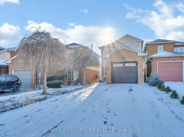27 Melborne Ct, Whitby, ON L1R 1S2