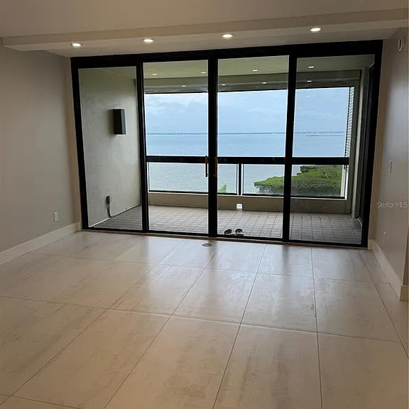 2020 Harbourside Dr #446 — Photo 9
