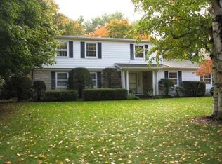 4727 Wolf Rd #P1120, Erie, PA 16505