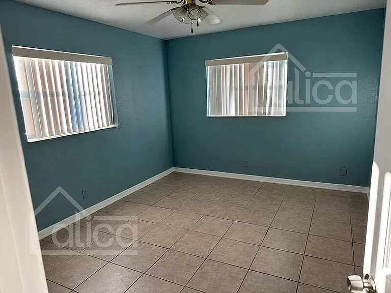 13753 Oleander Ave — Photo 25