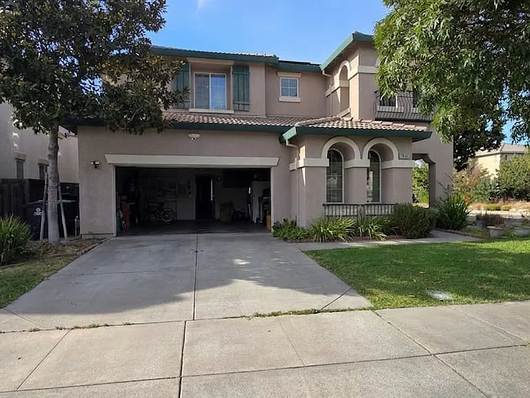 2434 Digerud Dr #2434 — Photo 3