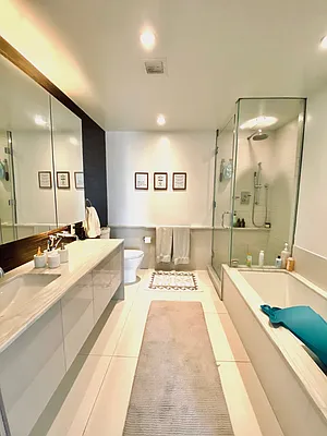 Rented by Compass | media 27