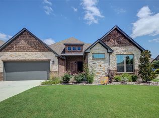 3009 W Wind Ct, Decatur, TX 76234