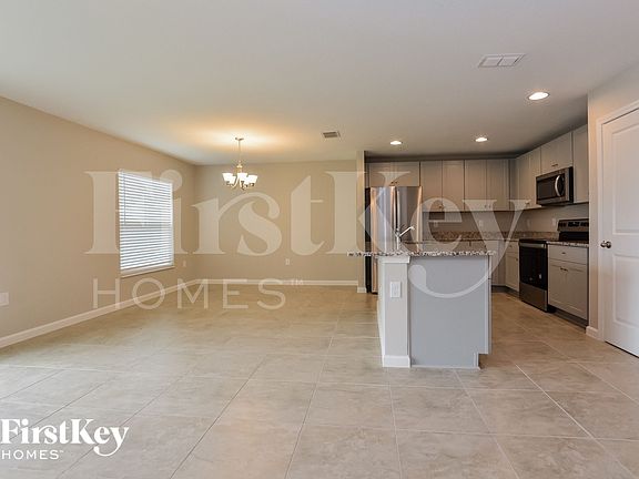 4th image of 465 Earhart Dr