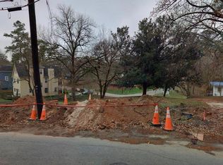 1042 Hightower Rd NW, Atlanta, GA 30318