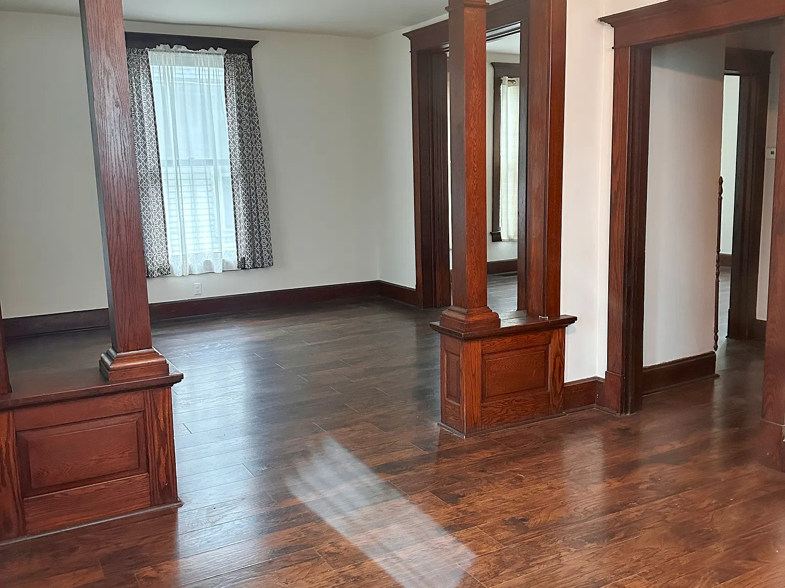 3 bed, 1626 sqft, $900 — Photo 2