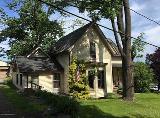 33 Capwell Ave, Factoryville, PA