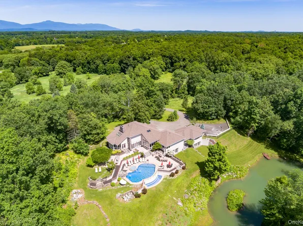7030 Route 9, Rhinebeck, NY 12572