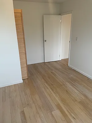 Rented by E Realty International Corp | media 14