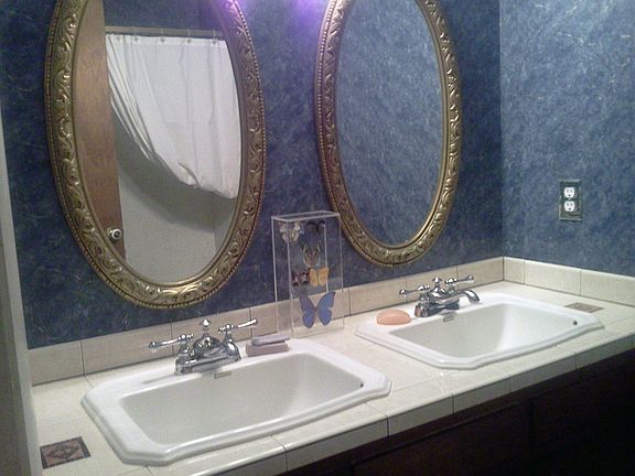 Main Hall Bathroom