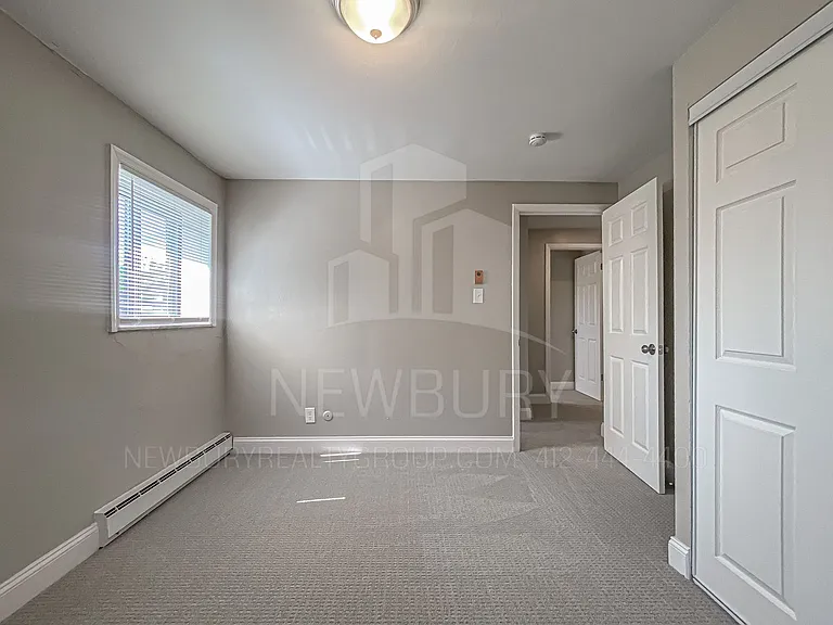 Poplar Apartments — Photo 20