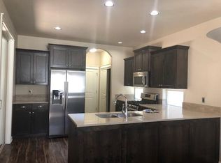 20784 NE Boulderfield Ave, Bend, OR 97701