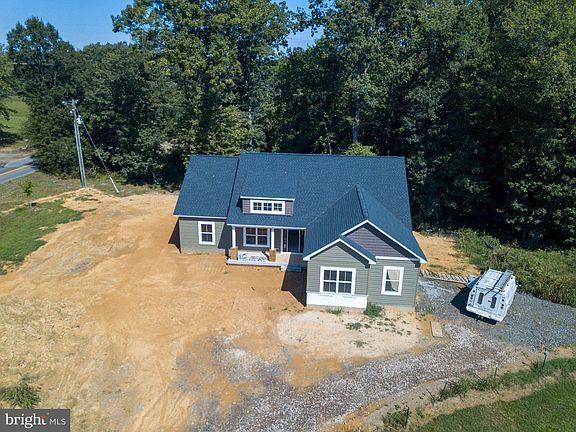 2nd image of 8005 Sherbeyn Rd