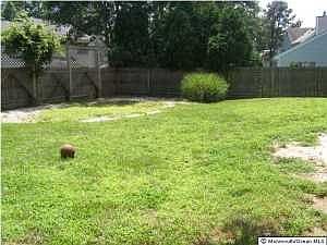 2nd image of 101 Ravenwood Blvd