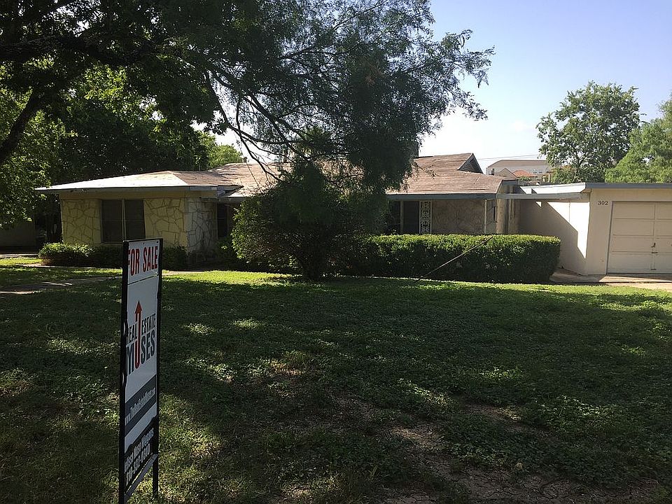 1st image of 302 E Hathaway Dr