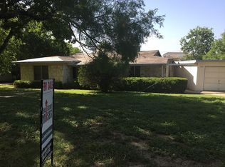 302 E Hathaway Dr, San Antonio, TX 78209