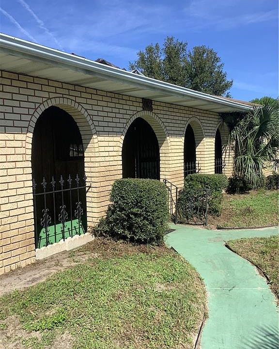 1st image of 1055 W Tee Cir