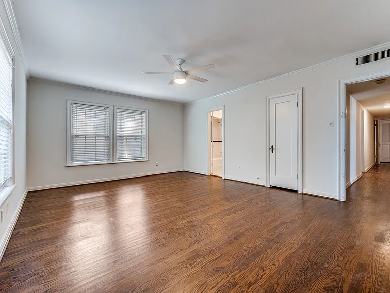 4543 Westway Ave — Photo 9