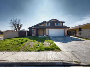 2301 Mandeline Ct, Bakersfield, CA 93304