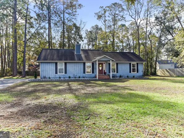 90 Buntin St, Woodbine, GA 31569