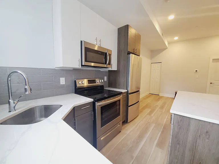 3610 Haverford ave — Photo 10