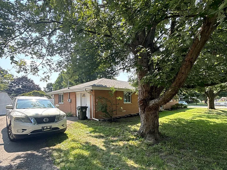 2200 Yorkshire Pl — Photo 23
