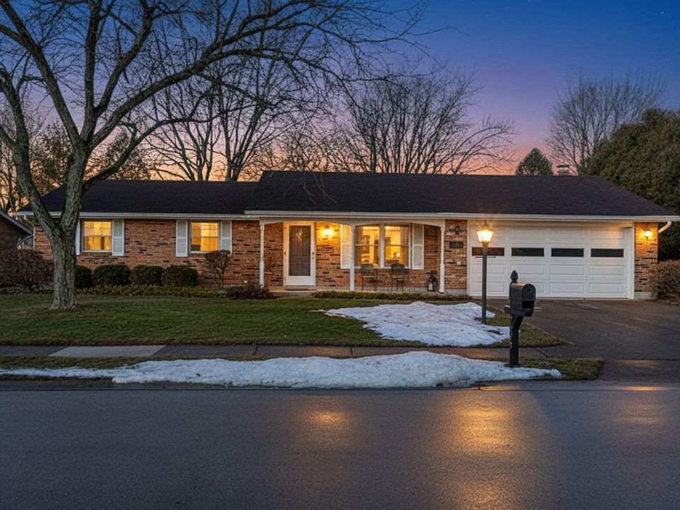 1st image of 2403 Armstrong Dr