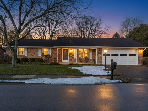 2403 Armstrong Dr, Sidney, OH 45365