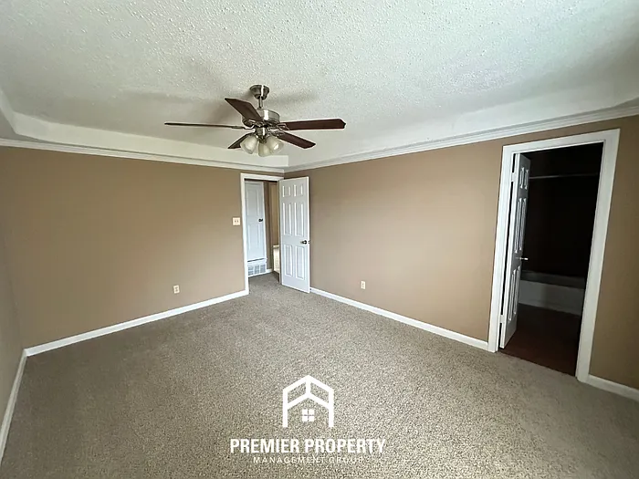4173 Oak Wind Dr — Photo 11