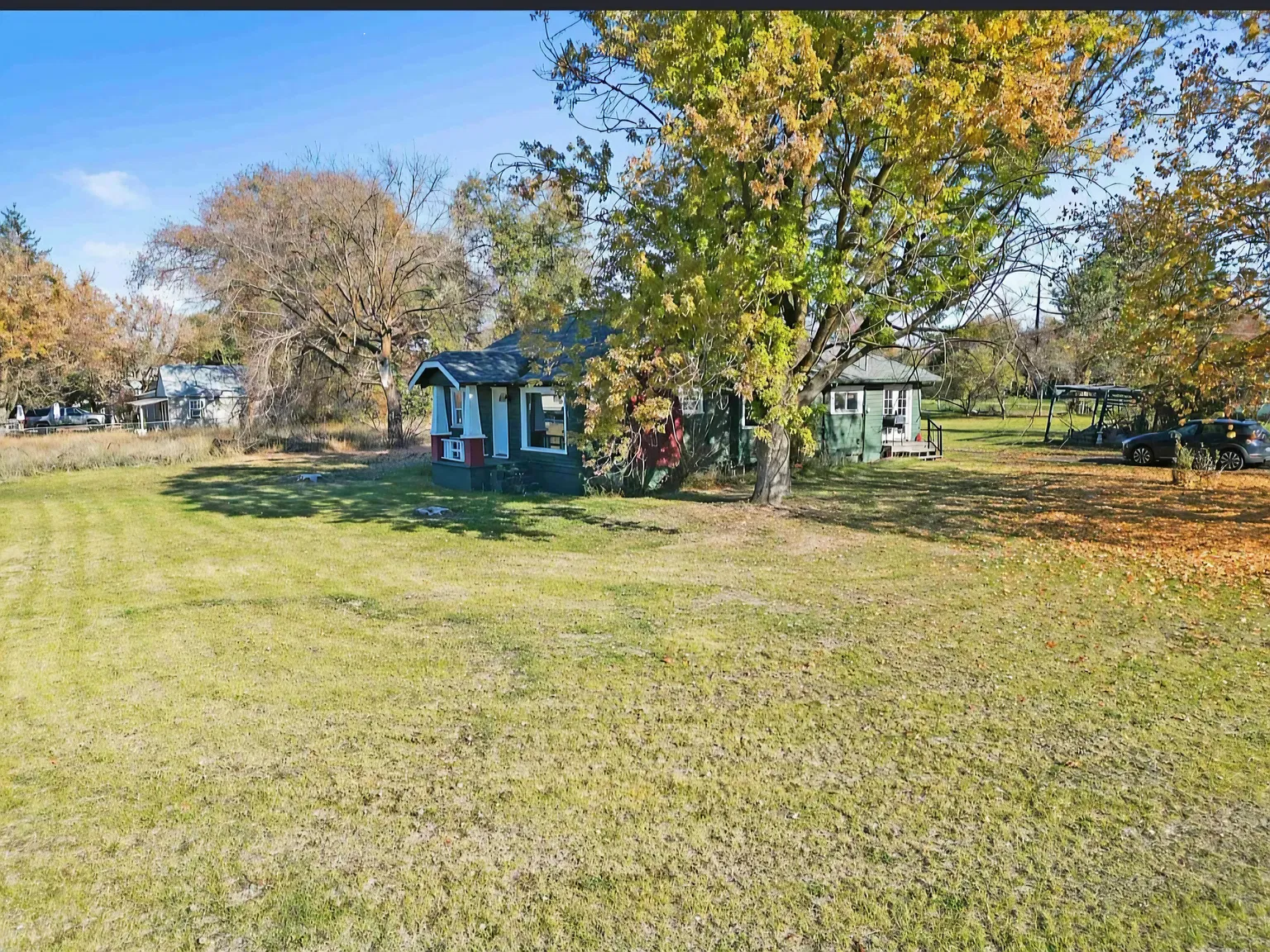 3 bed, 1428 sqft, $1,850 — Photo 2