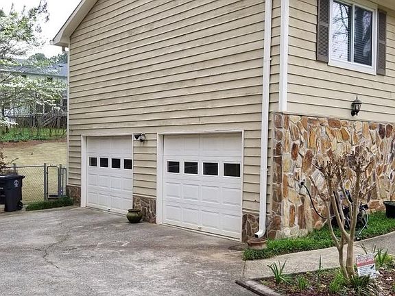 4th image of 9007 Western Pines Dr