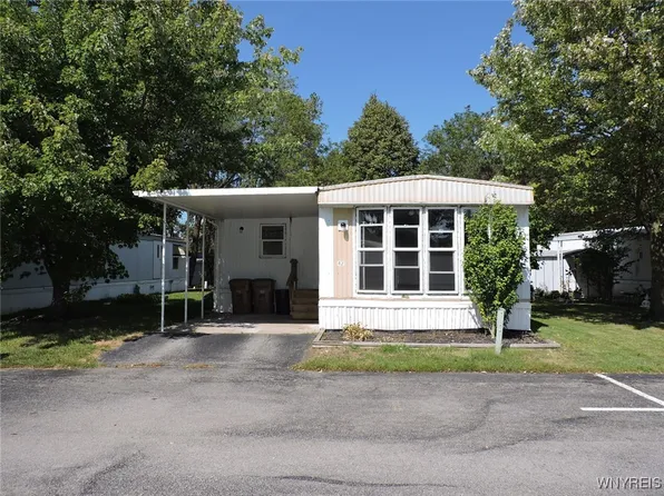 42 Jenny Ct, Buffalo, NY 14225