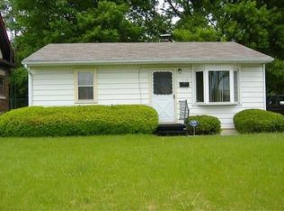1423 1/2 E Fairchild St, Danville, IL 61832