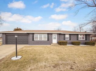 2455 Centennial Dr, Washington, IL 61571