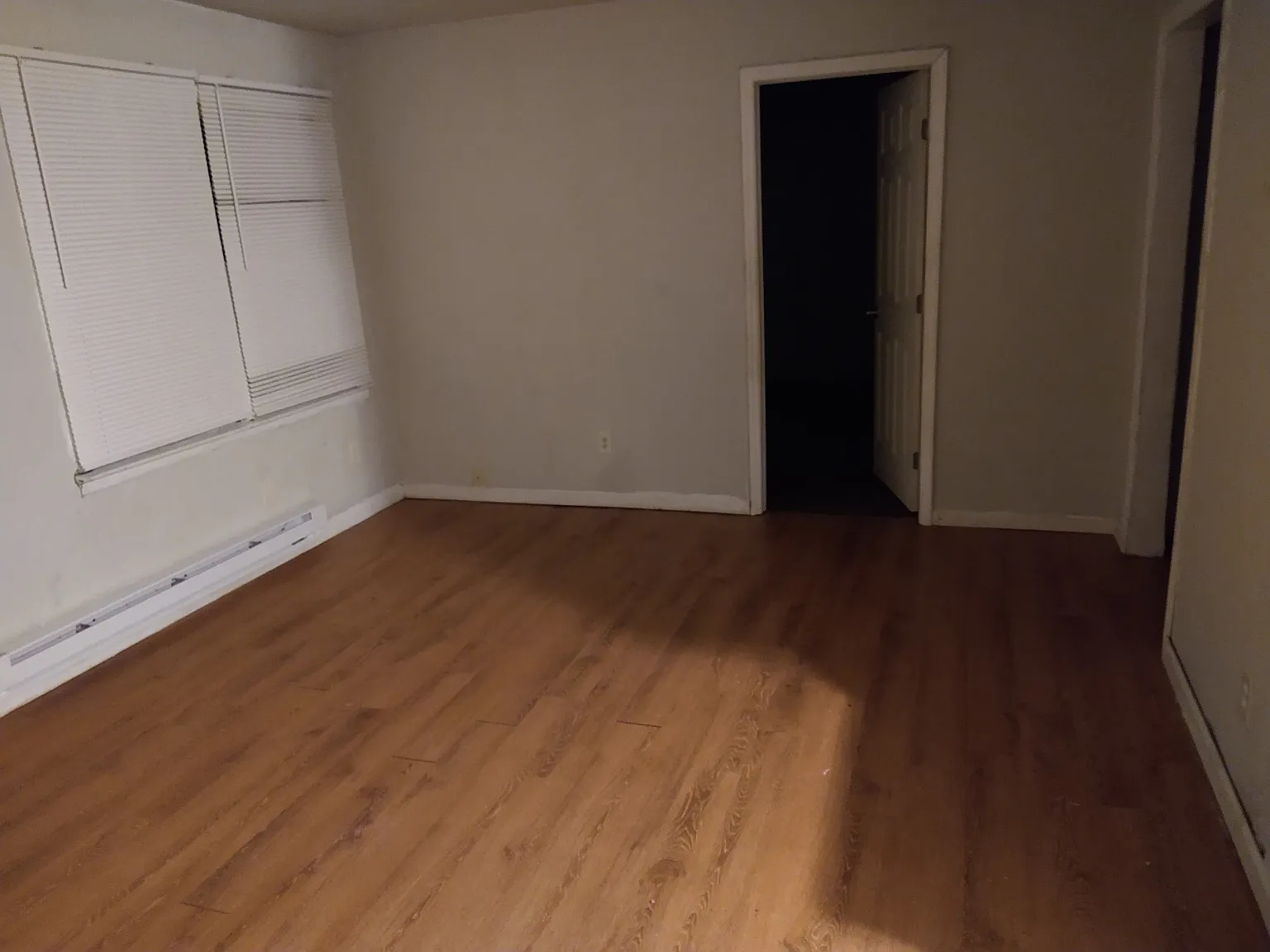 2 bed, 995 sqft, $995 — Photo 3