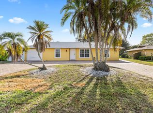 2040 46th Ter SW, Naples, FL 34116