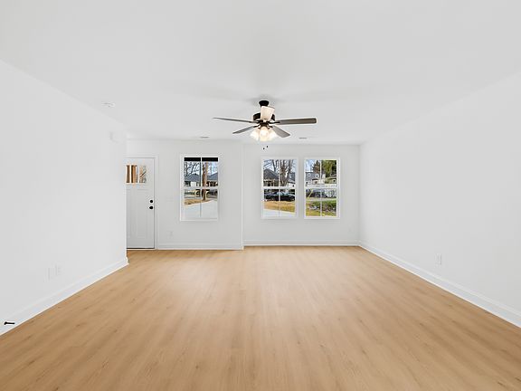 4th image of 97 Crescent Ave #B