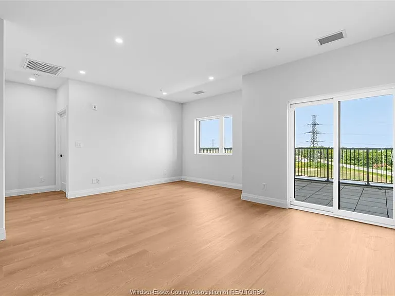 4400 Laurier Pkwy #475 — Photo 11