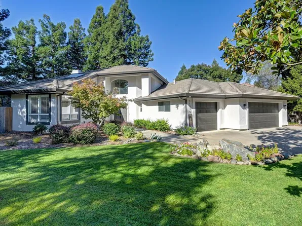 11075 Sunrise Ridge Cir, Auburn, CA 95603