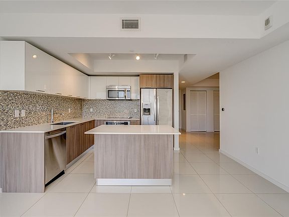 3rd image of 5252 NW 85th Ave APT 1006
