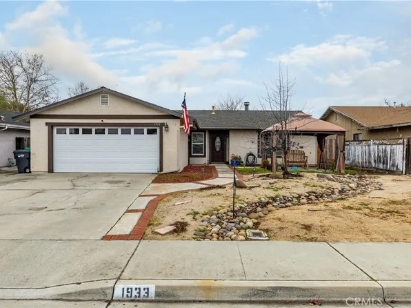 1933 Tulipwood Dr, Paso Robles, CA 93446