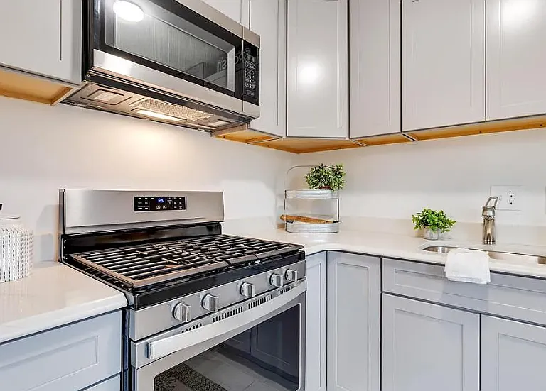 6371 Edsall Rd — Photo 11