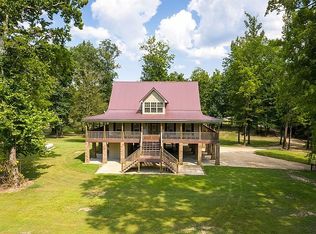 13916 Riverbend Rd, Moundville, AL 35474