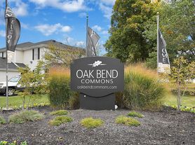 Oak Bend Commons