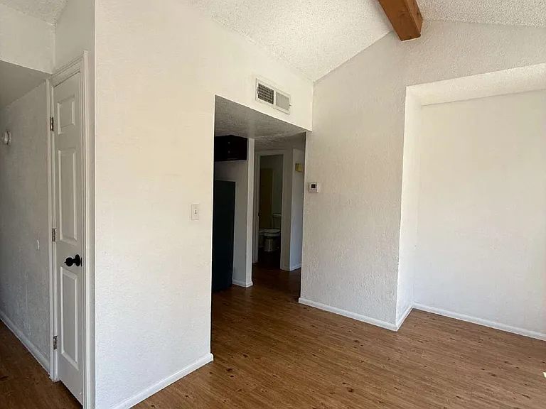 1670 Jones Ln — Photo 35